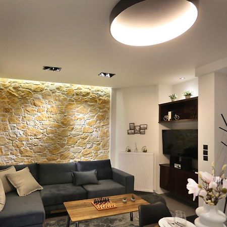 LA Larissa Luxury Apartments Koronis Extérieur photo
