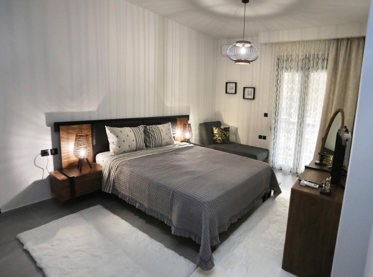 LA Larissa Luxury Apartments Koronis Extérieur photo