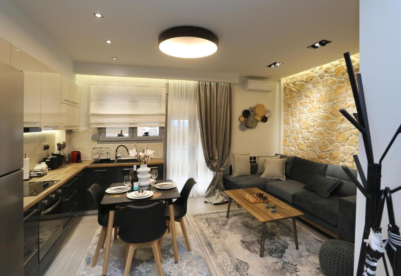LA Larissa Luxury Apartments Koronis Extérieur photo